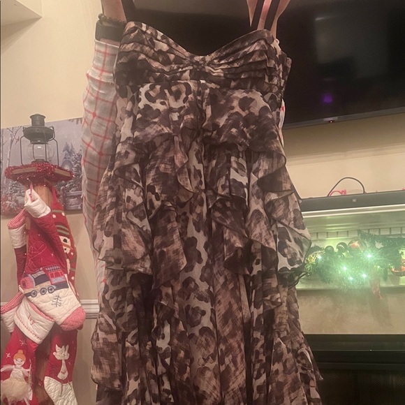 H&M Dresses & Skirts - Chic Leopard Print Dress